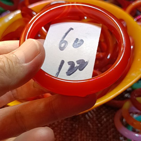 手镯玛瑙/玉髓未镶嵌