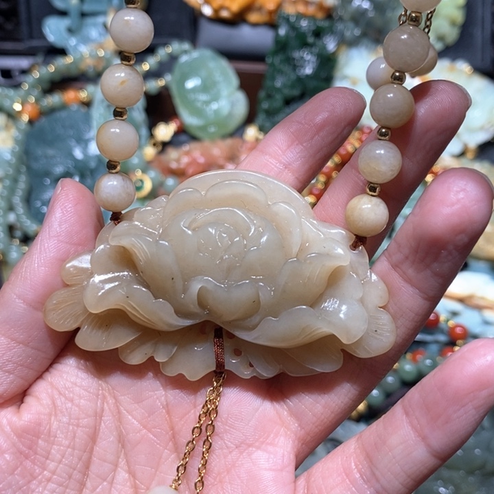 岫玉毛衣链未镶嵌