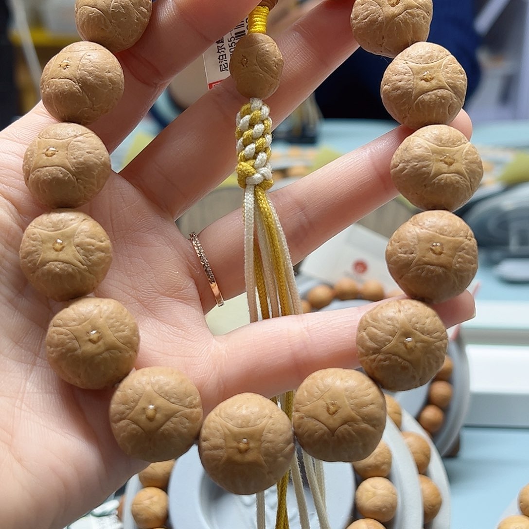 美***士手串凤眼菩提20左右麒麟，b42055
