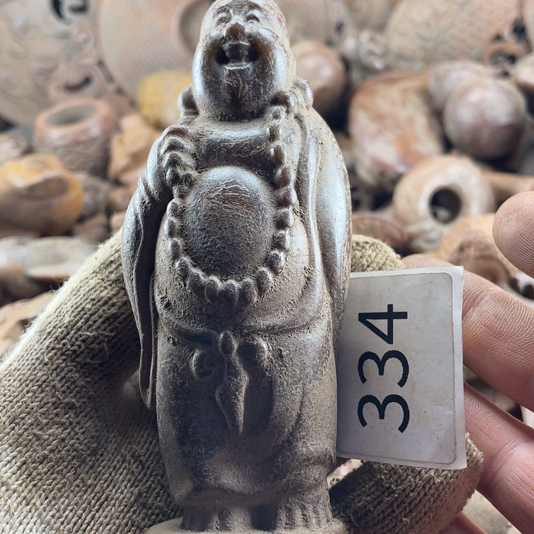 和田玉（糖玉）未镶嵌挂件