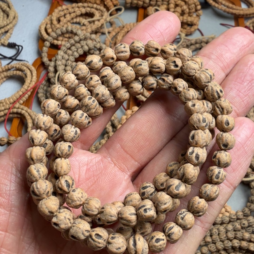 平***哥吊坠柏香籽/百香籽