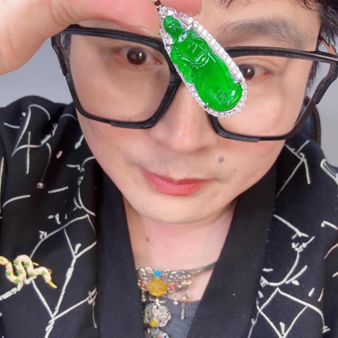 翡翠颈饰未镶嵌一个