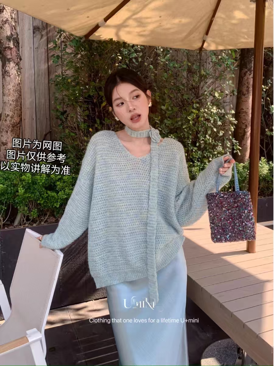 微胖大码女装2025春季套装韩系慵懒感花朵飘带+V领上衣+半身裙