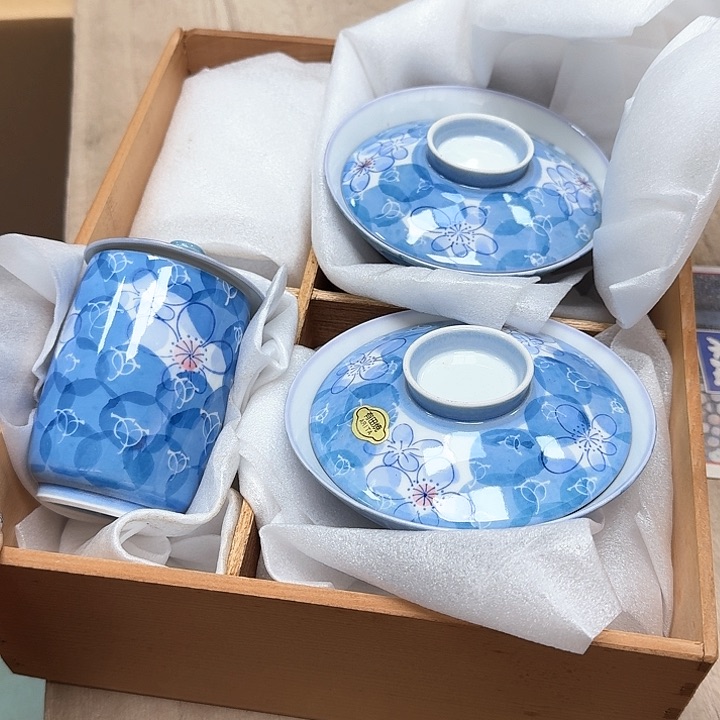 瓷片噗哈哈哈哈哈哈哈哈哈