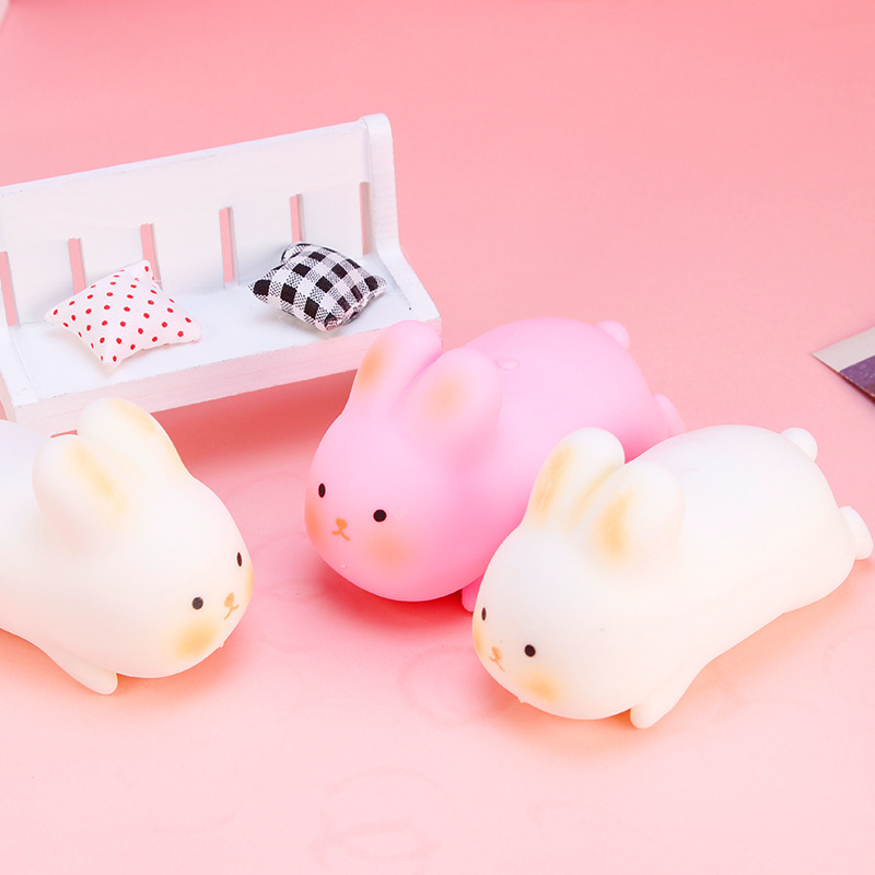 W06爬爬可爱兔子捏捏乐创意面粉发泄兔解压小兔子慢回弹
