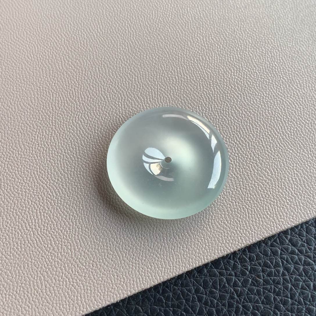 翡翠颈饰18K金镶嵌天然缅甸翡翠吊坠27.5-6.1