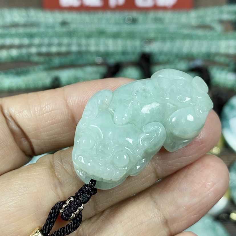 【闪购商品】翡翠颈饰未镶嵌玉吊坠翡翠玉四钱貔貅吊坠