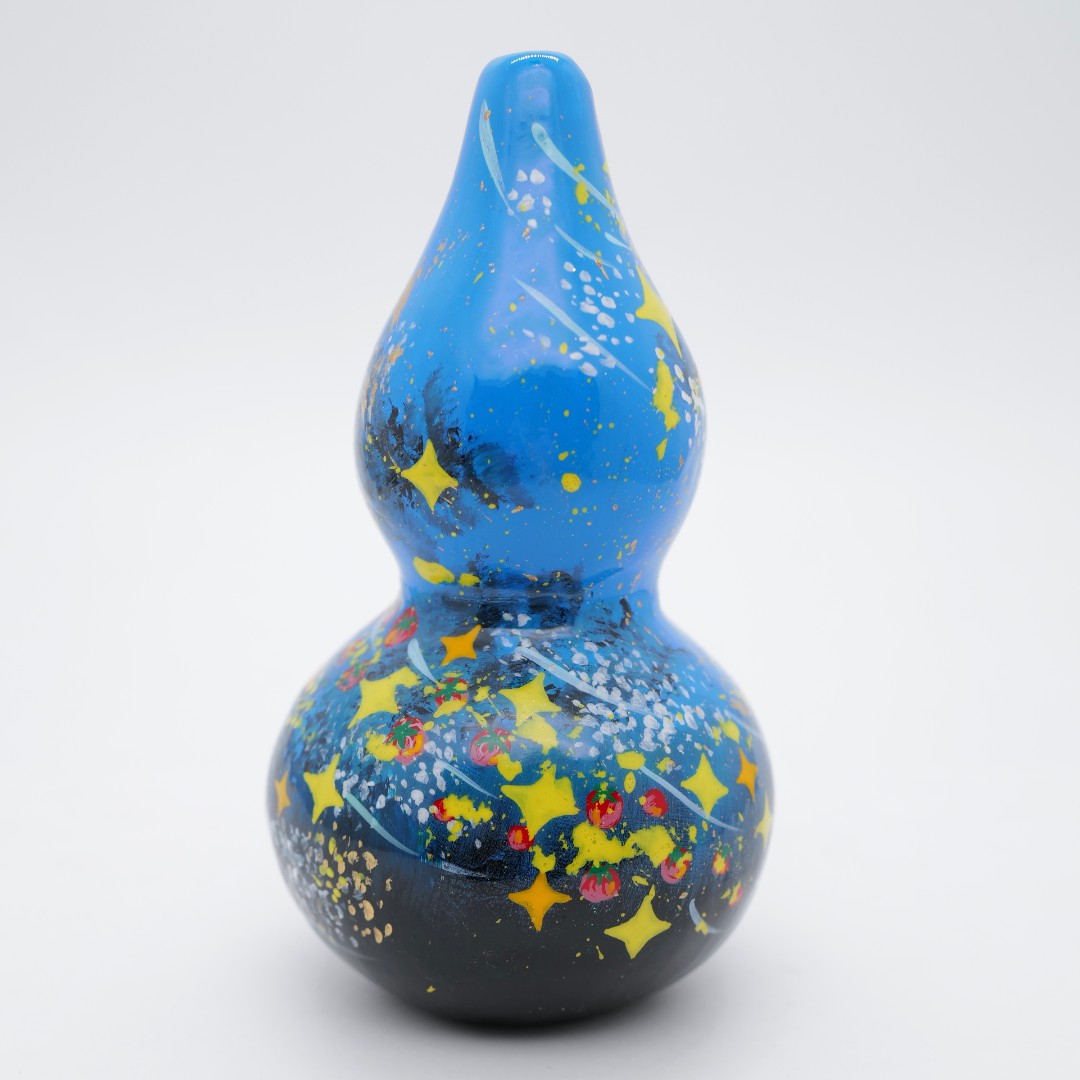 PM 王甜心工作室《葫芦》石膏作品，仅一件（非王甜心本人绘画）