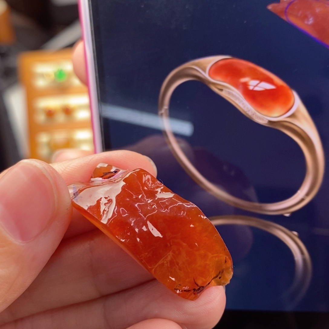 未镶嵌定制翡翠高品质红翡手镯