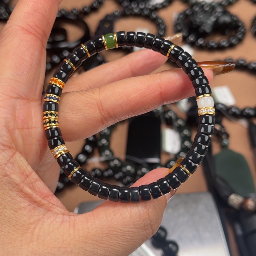 糊***涂和田玉未镶嵌手串