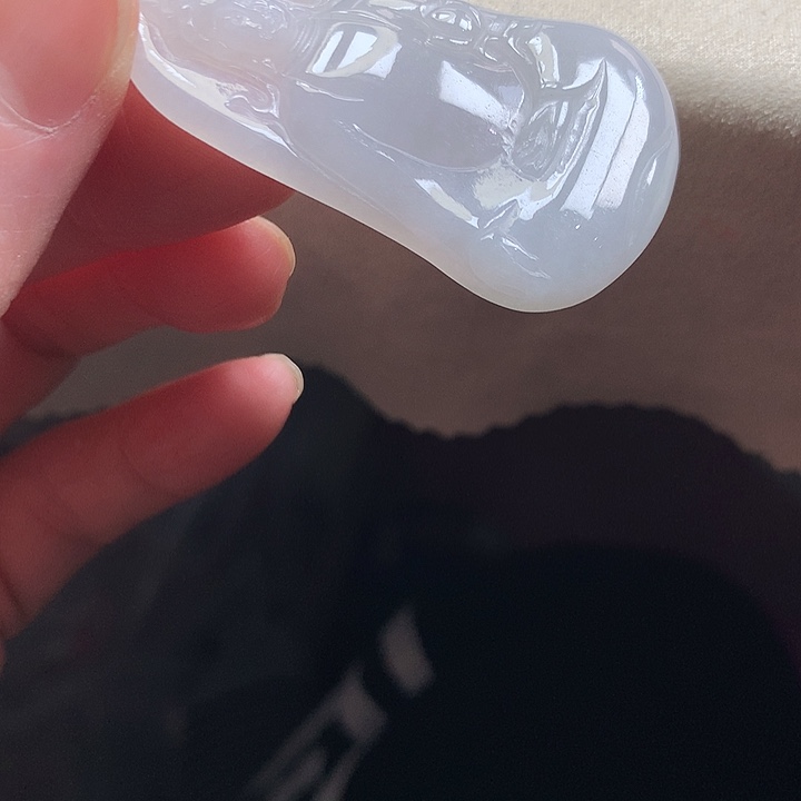 翡翠颈饰未镶嵌吊坠