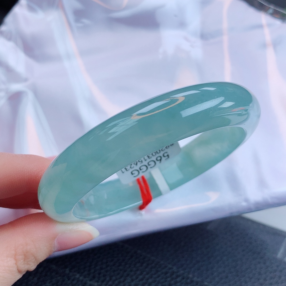 翡翠手镯未镶嵌缅甸天然翡翠a货