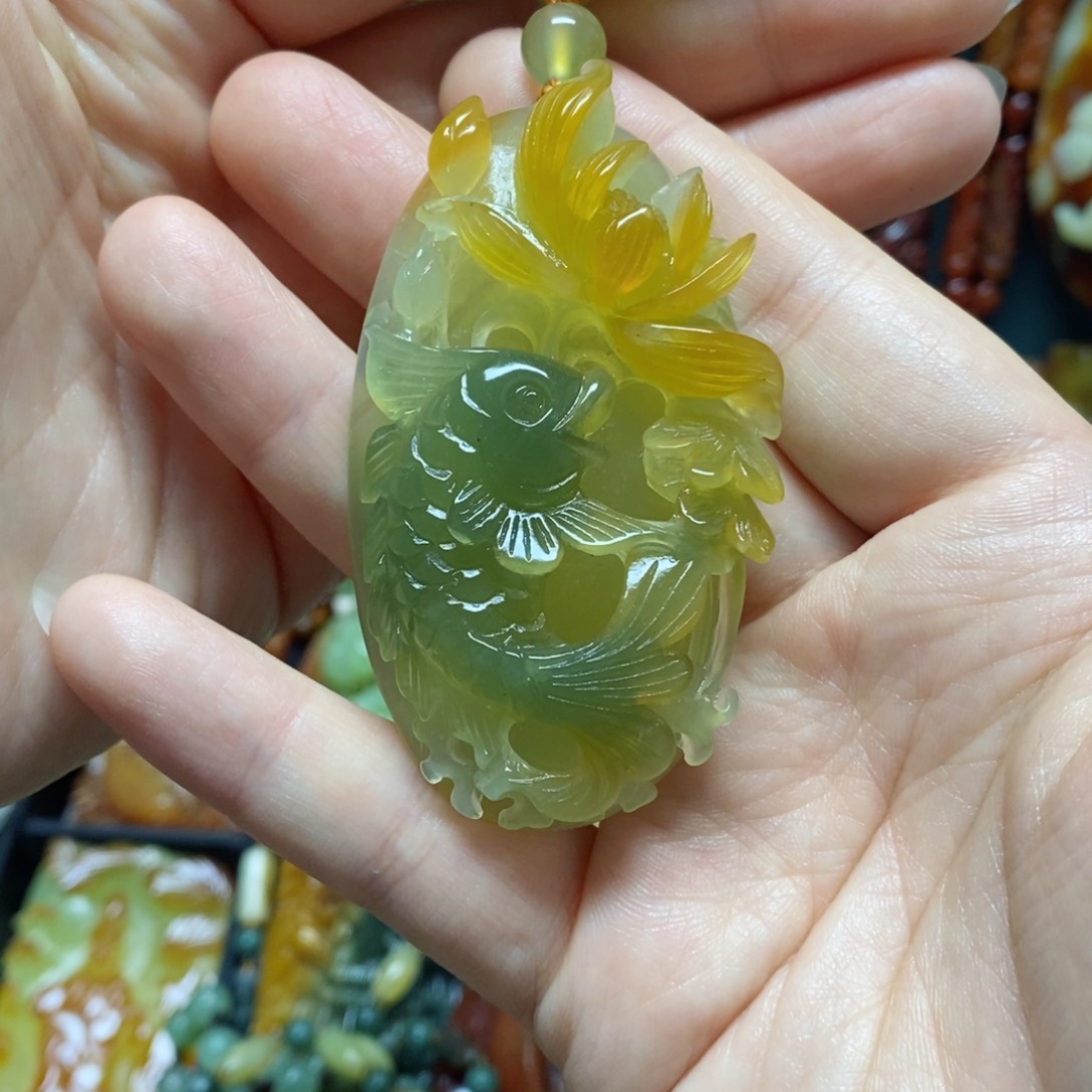 岫玉吊坠(赠链)未镶嵌忽**间