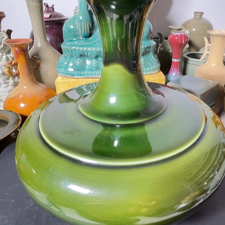 吉***康瓷瓶器型美观大方