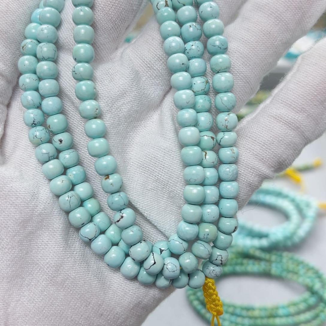 绿松石绿松石未镶嵌