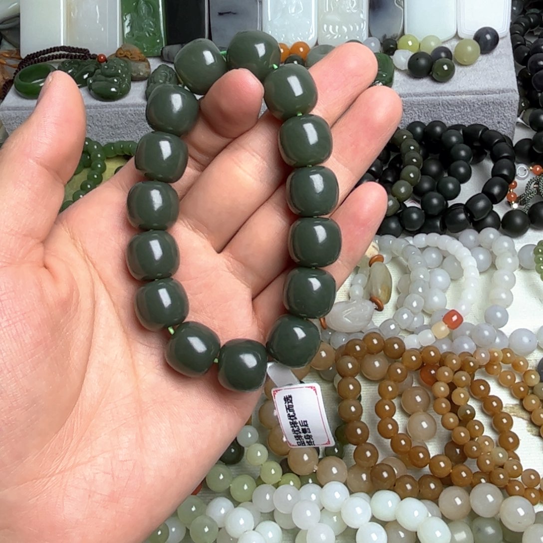 和田玉未镶嵌手链