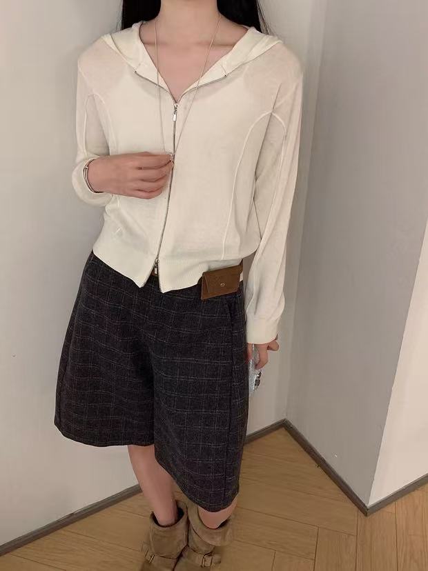 舍.于 薄款女秋季设计感显瘦露肩