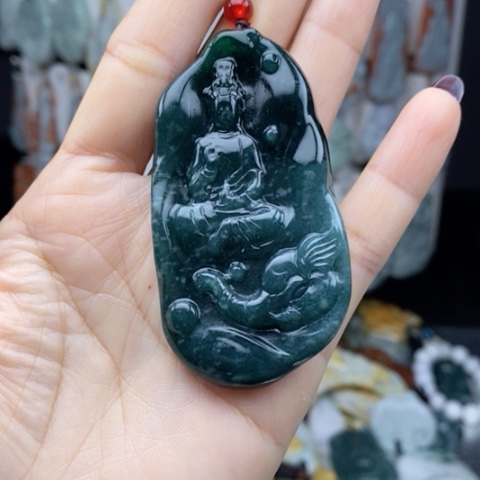 翡翠颈饰14K金镶嵌翡翠