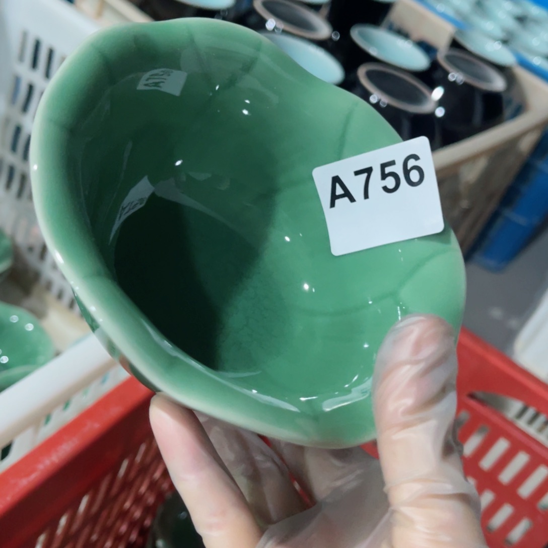 瓷片哈哈哈哈哈哈哈哈