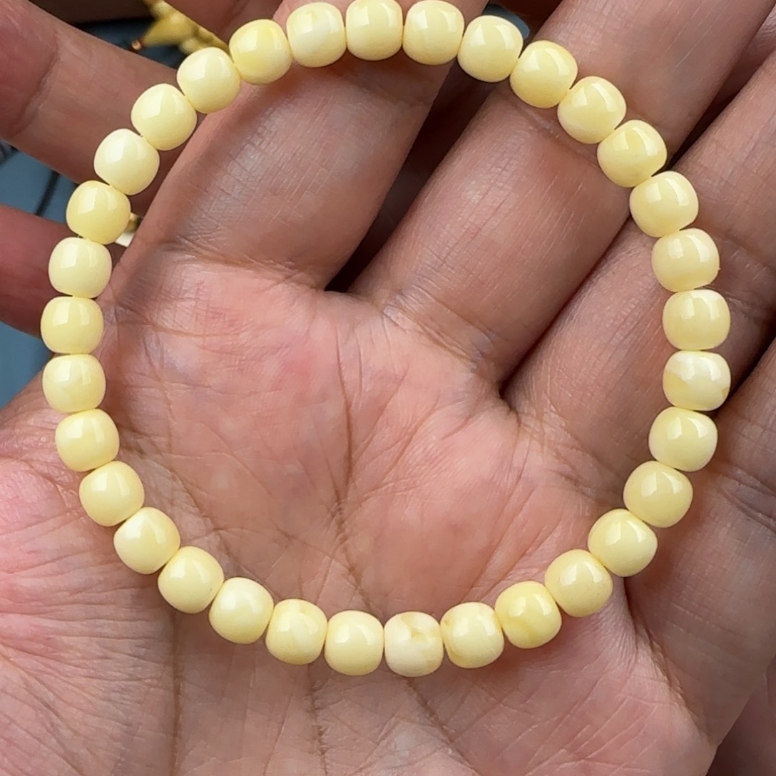 未镶嵌琥珀珠宝奇石6咪