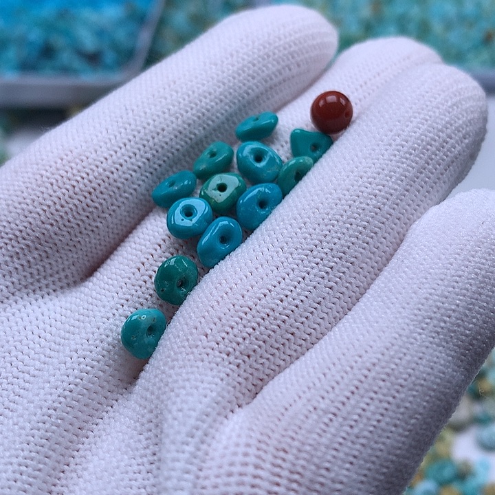 M***&南红玛瑙未镶嵌珠宝奇石