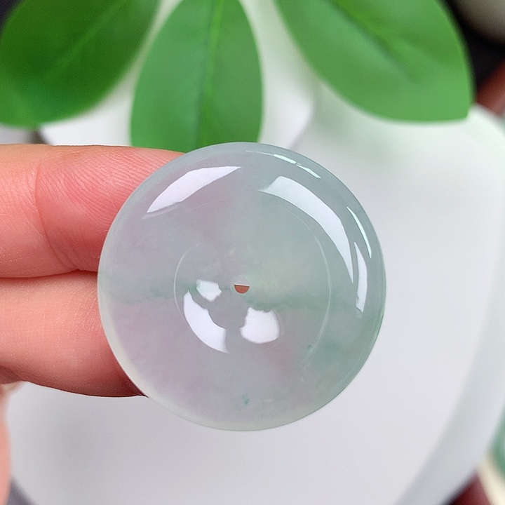 颈饰未镶嵌翡翠平安扣 28.3x6.1mm