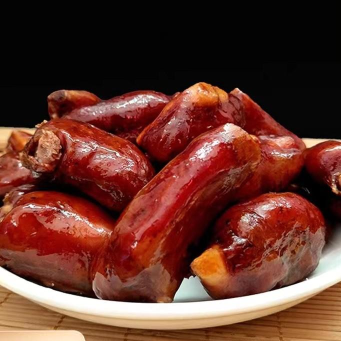 石柱正宗柴火烟熏麻辣排骨香肠有骨头啃嚼有劲