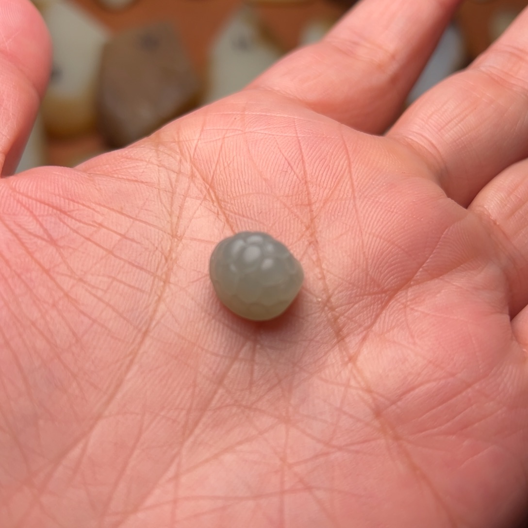 和田玉富甲未镶嵌