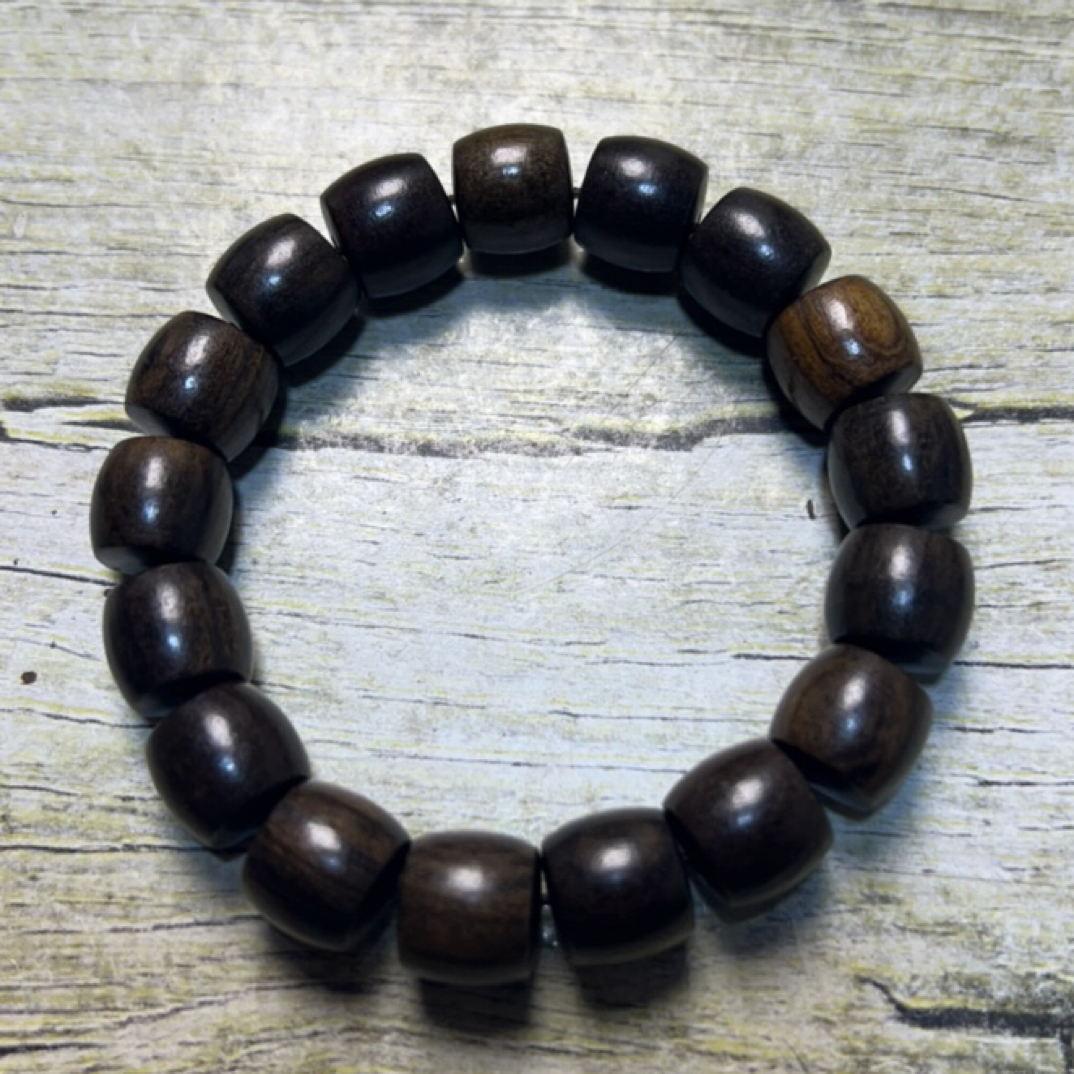 7 福来精选文玩沉香木作手串11mm