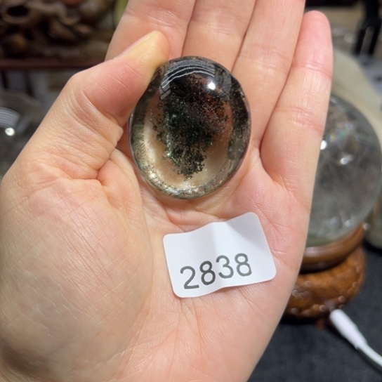 【闪购商品】水晶大型摆件（非配饰）未镶嵌辰****h