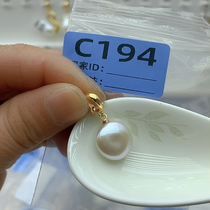 淡水珍珠颈饰未镶嵌