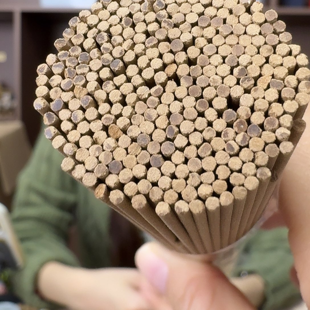 海南包头红土线香50克