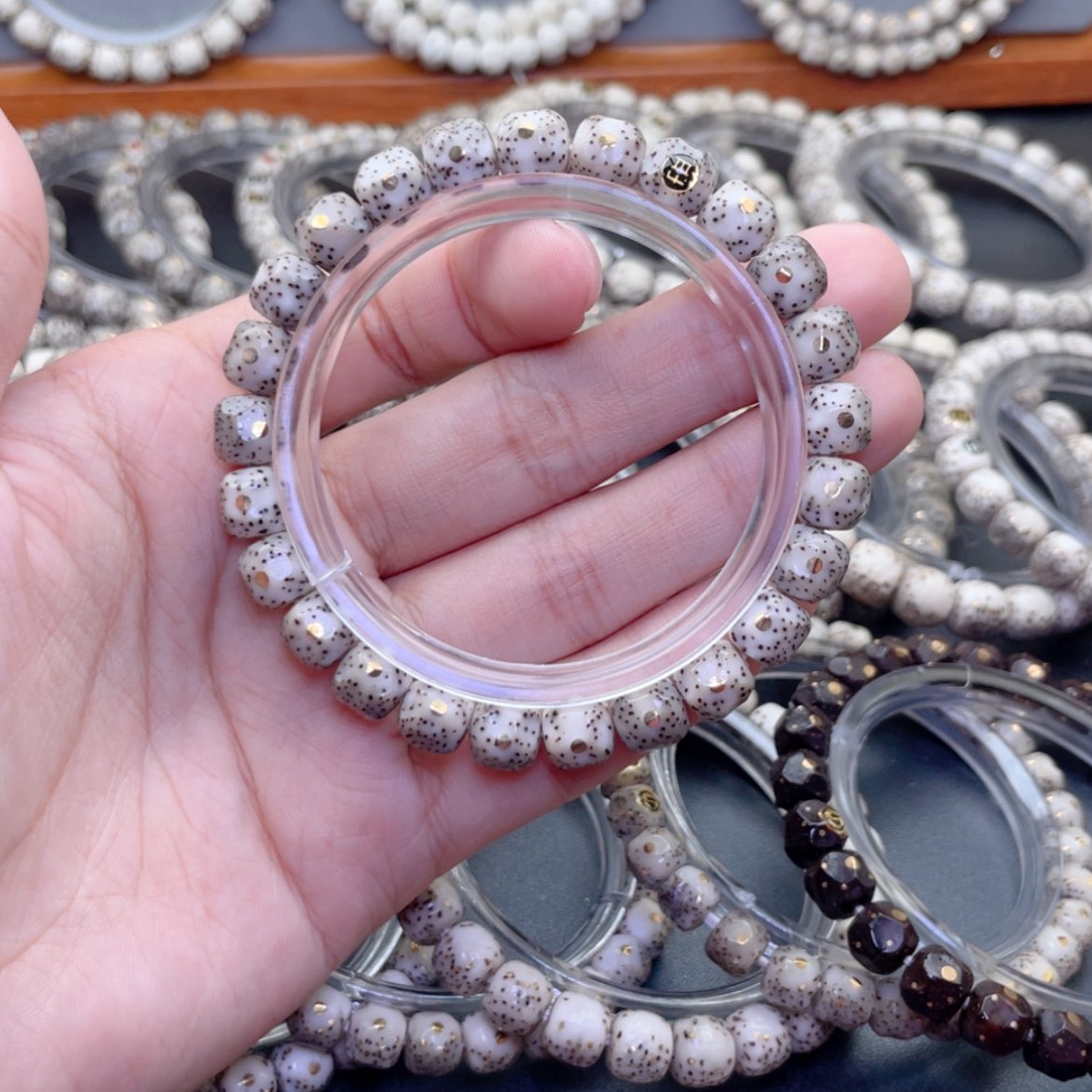 【闪购商品】星月菩提手串单金标满钉糯冰无相