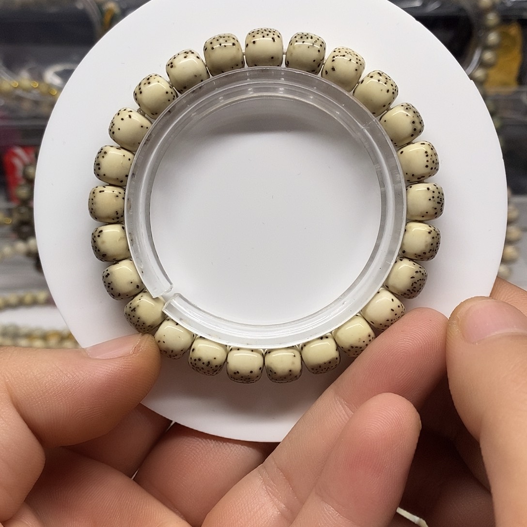 吊坠星月菩提9x8河豚