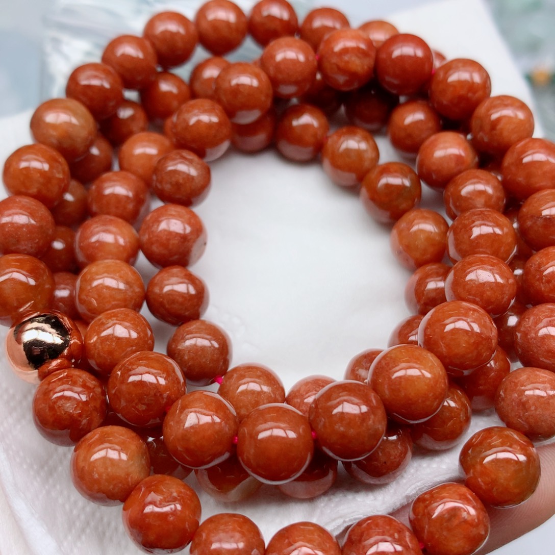 翡翠未镶嵌颈饰珠子