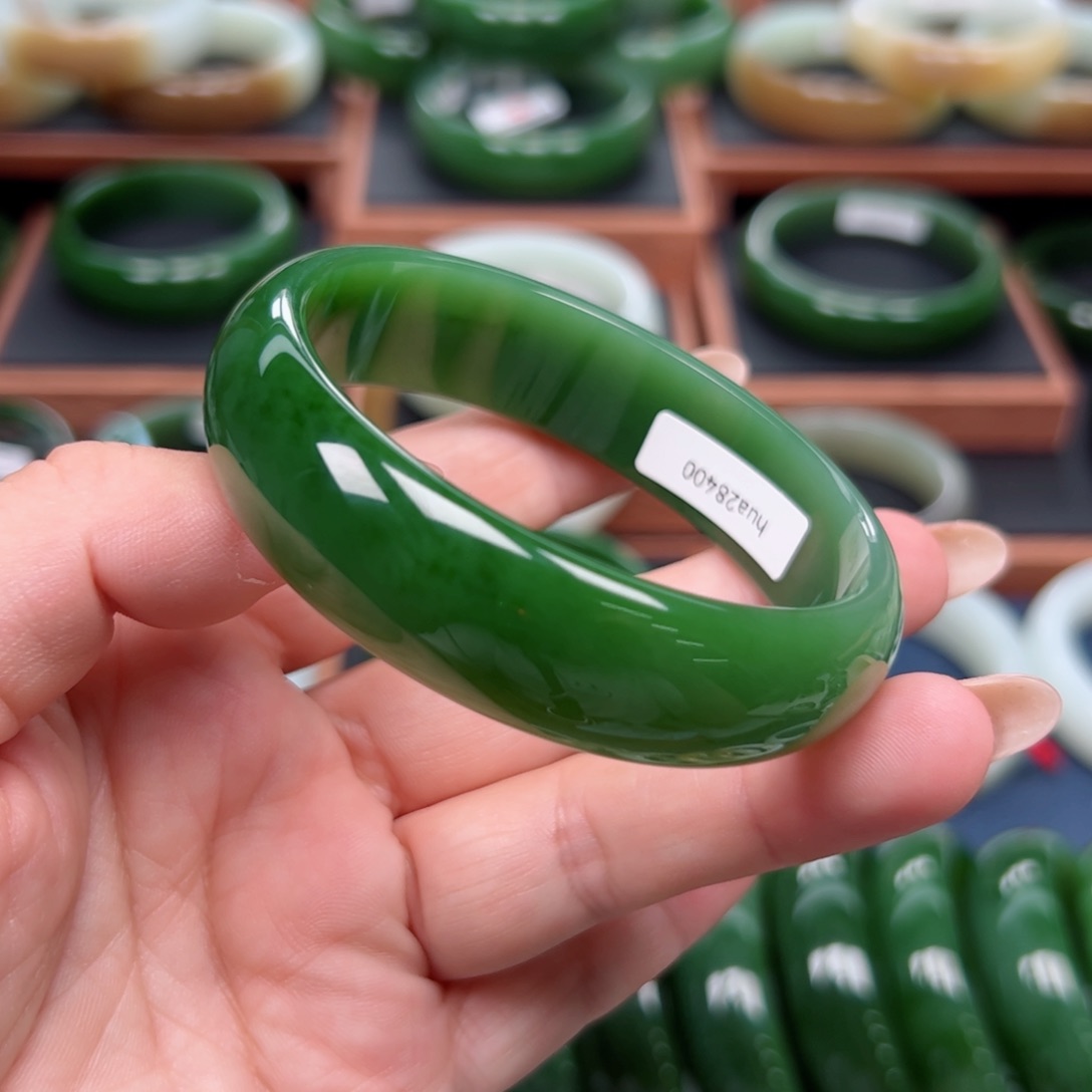 未镶嵌手镯和田玉（碧玉）6162圈口