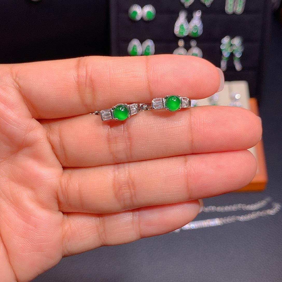 翡翠银S925镶嵌耳饰多样性