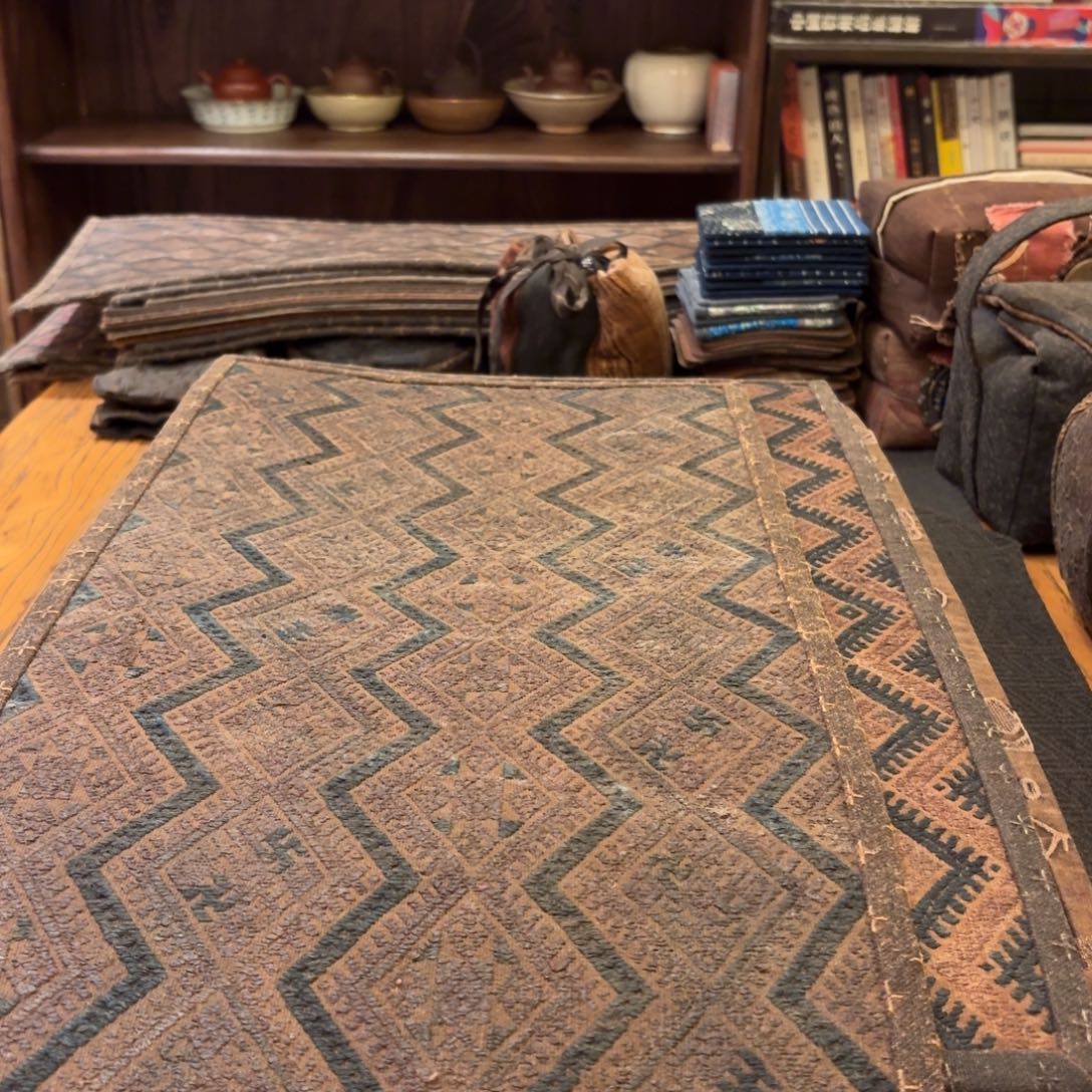 三****柿染老织锦茶席哈哈