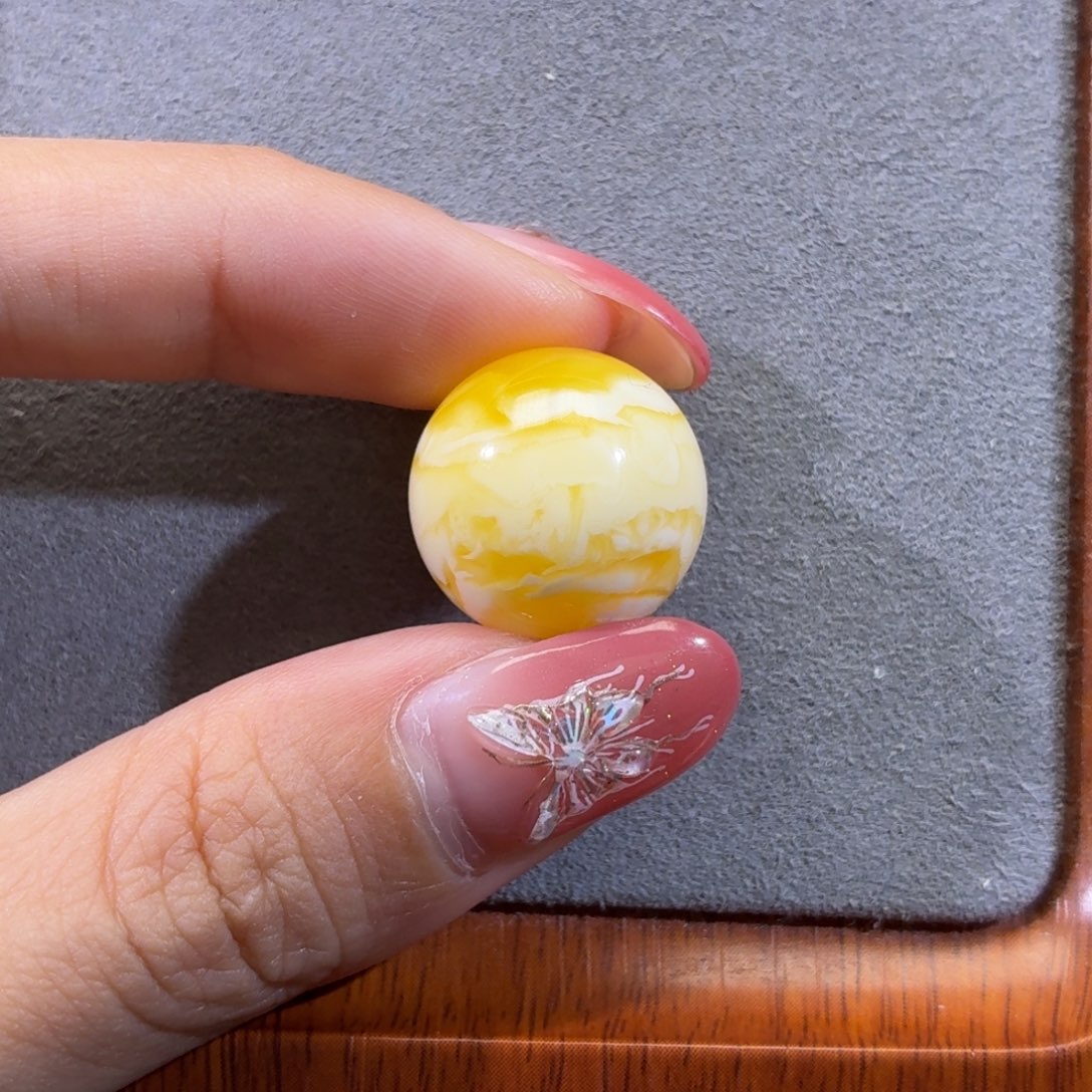 琥珀未镶嵌裸石天然