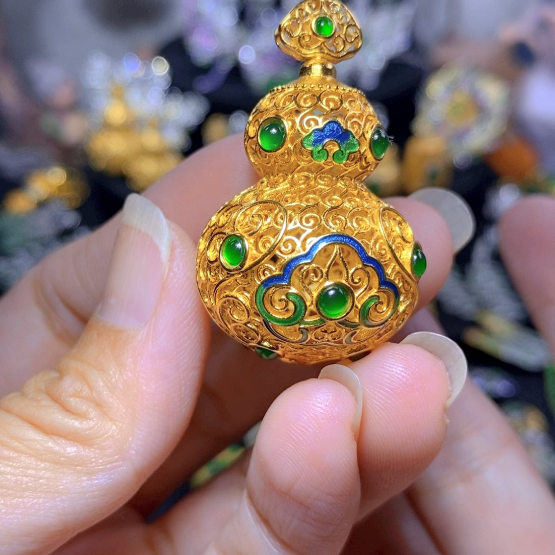 翡翠银S925镶嵌耳饰天然翡翠