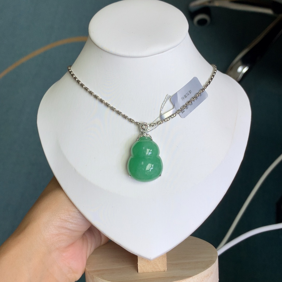 翡翠颈饰18K金镶嵌❤*嘻天然