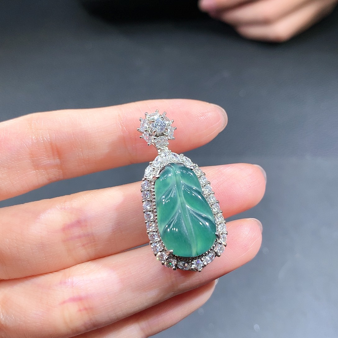 未镶嵌戒指翡翠翡翠