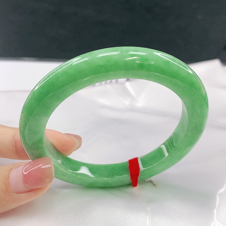 翡翠未镶嵌手镯圈54.6，50111