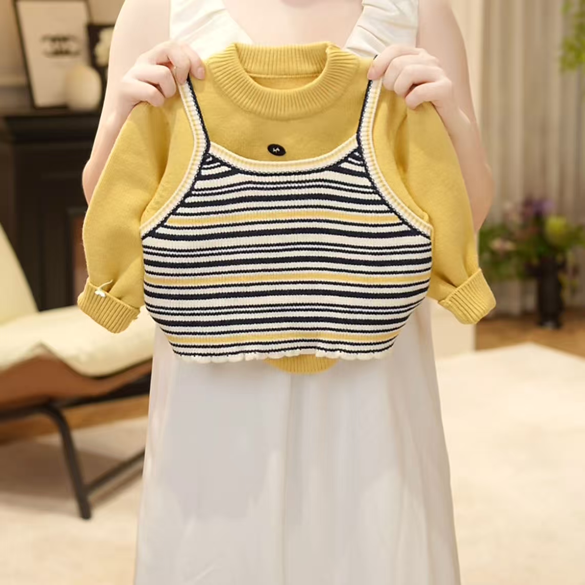 【现货】女童2025冬季韩版洋气加厚条纹假两件毛衣LY225