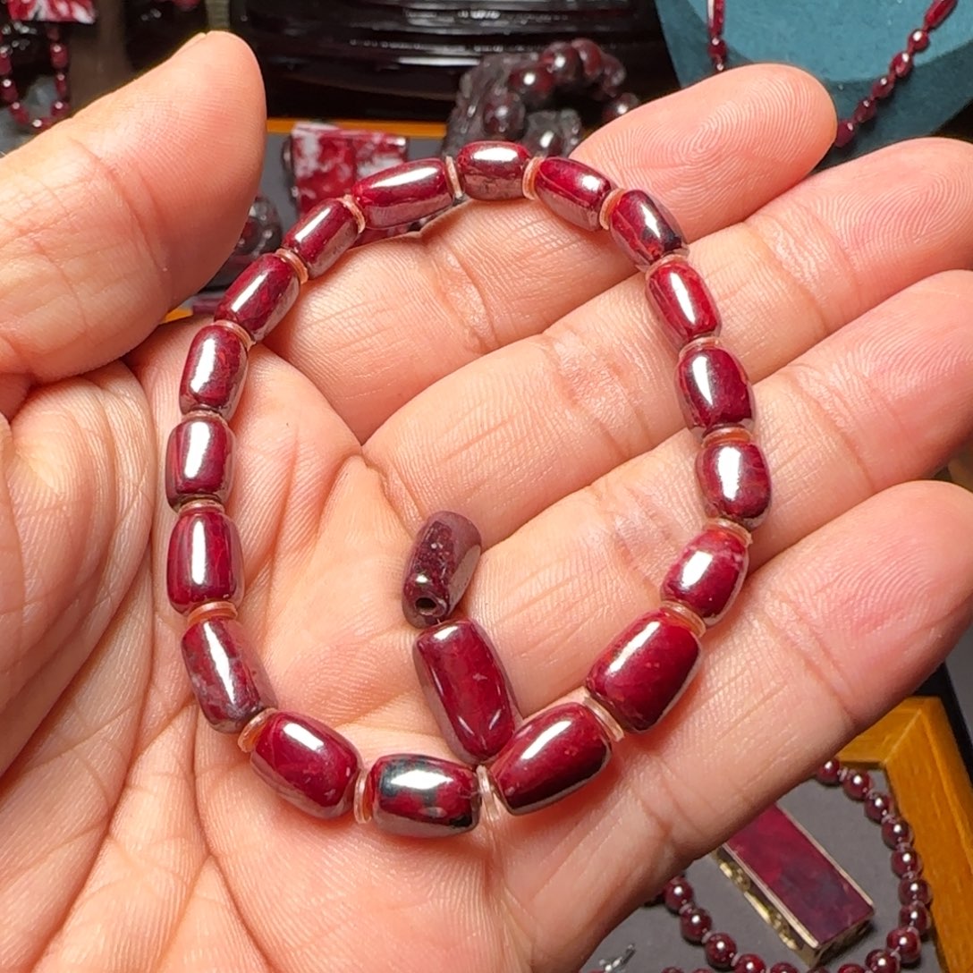 执***老天然辰砂原矿手串