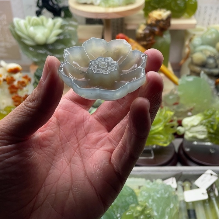 单***飞蛇纹石玉未镶嵌四大名玉香插