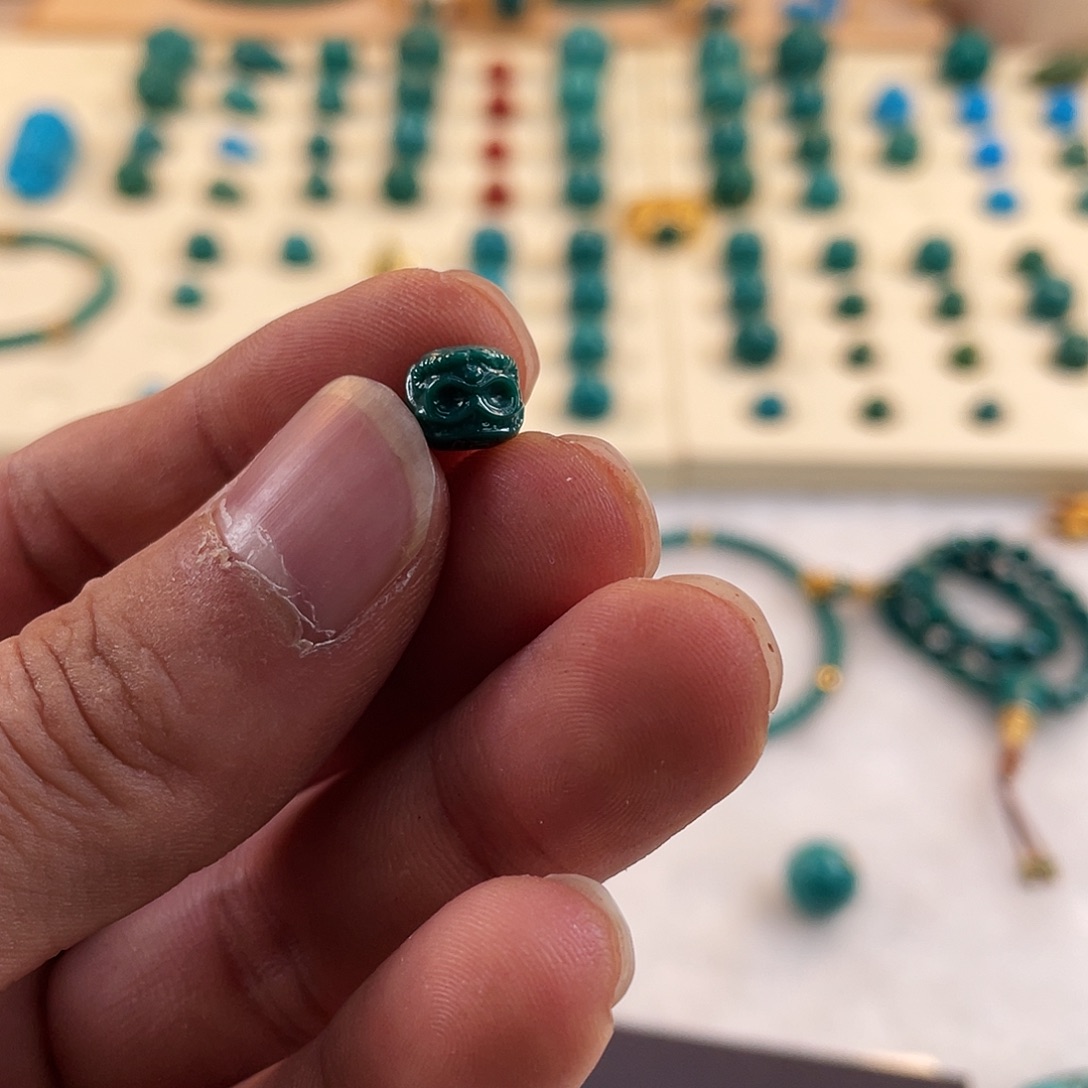 绿松石未镶嵌耳饰