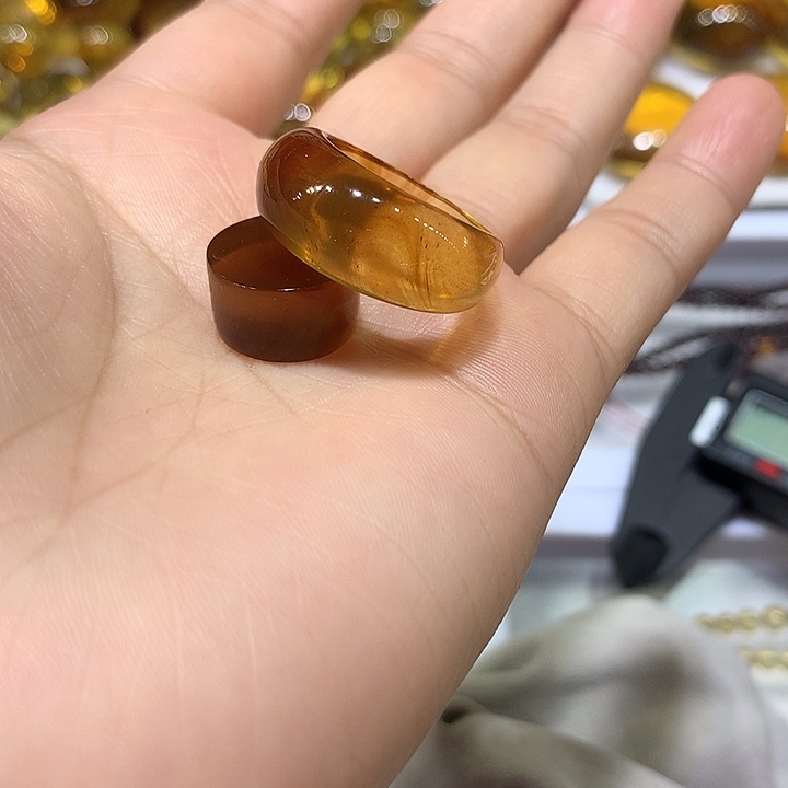 琥珀未镶嵌戒指大头戒