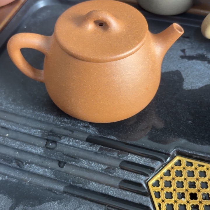 茶杯紫砂五彩段泥矮瓢200c c