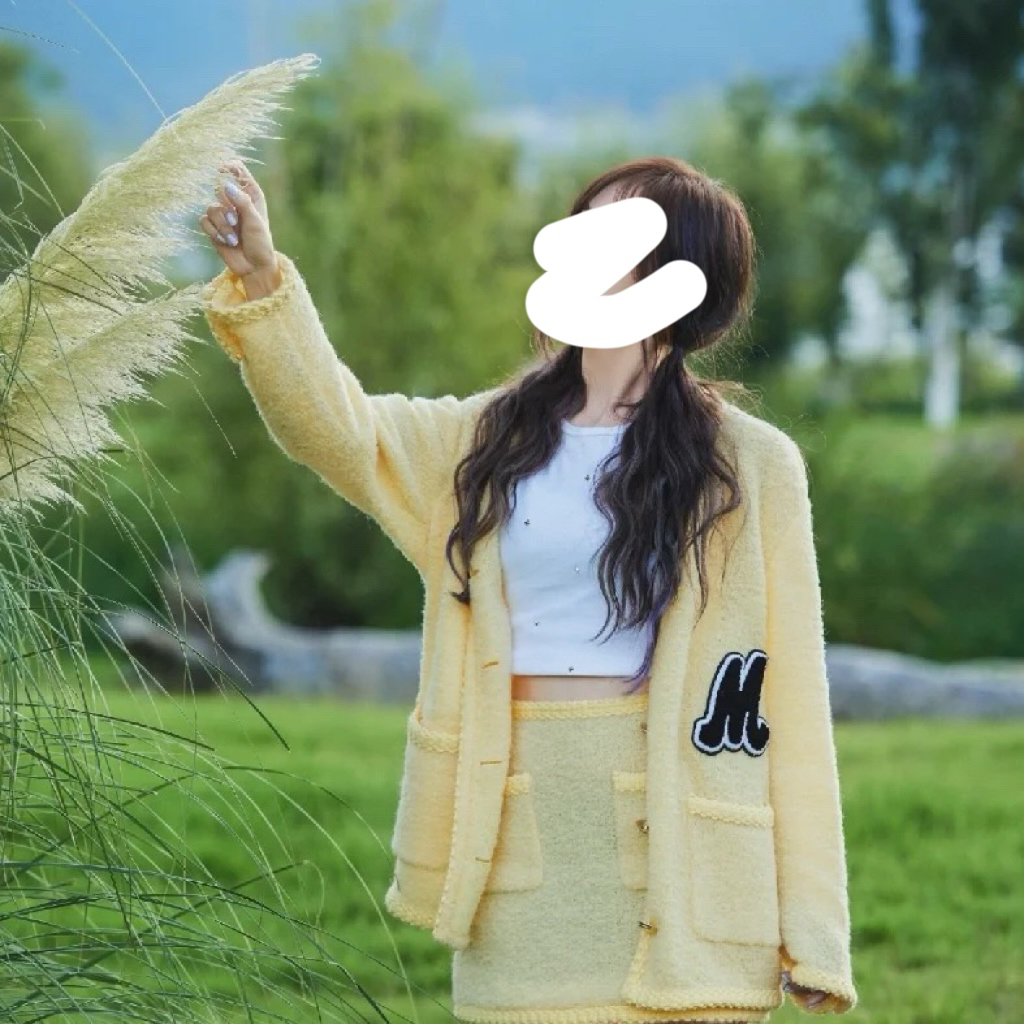 未使用 MIU MIU/缪缪 001792 黄色羊毛针织外套 36码/闲置未使用